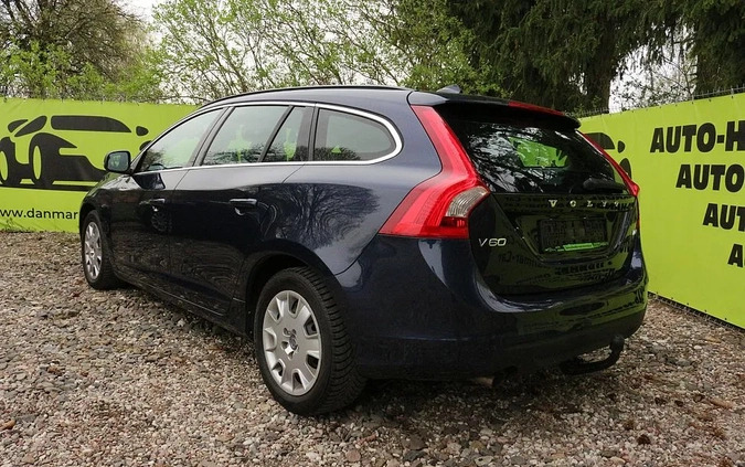 Volvo V60 cena 38900 przebieg: 226000, rok produkcji 2010 z Sulmierzyce małe 497